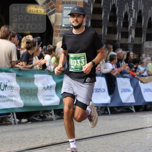 13.09.2026 - 21. swb-Marathon Bremen Strokosch-Dieckow http://msf.ph/oto/10323367 13.09.2026 13:10:23 Ziel 538, 623, 957, 2020, 4781, 5627, 8835, 9817, 640, 1181, 1277, 1554, 2605, 4727, 5152, 5620, 6267, 7881 meine-sportfotos.de