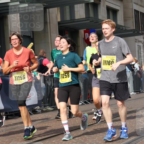 13.09.2026 - 21. swb-Marathon Bremen Strokosch-Dieckow http://msf.ph/oto/10323461 13.09.2026 10:59:54 Ziel 10144, 10677, 10758, 10801, 10810, 11016, 11045, 11071, 11129, 11158, 11159, 11160, 11250, 11259, 11445, 11453, 11524, 11525, 11528, 11547, 11587, 11588, 11589, 11623, 11907, 12105, 12106, 12123, 12190, 12274, 12291, 12352, 12394, 12530, 12531, 10175, 10236, 10355, 10669, 10691, 10867, 10928, 10929, 11054, 11056, 11089, 11194, 11419, 11427, 11501, 11594, 11637, 11803, 11879, 11904, 12138, 12238, 12239, 12242, 12243 meine-sportfotos.de