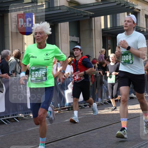 13.09.2026 - 21. swb-Marathon Bremen Strokosch-Dieckow http://msf.ph/oto/10323468 13.09.2026 13:19:01 Ziel 189, 666, 1599, 2390, 2423, 2535, 3182, 3508, 4319, 4455, 4819, 4857, 5172, 5371, 6008, 6137, 6633, 7268, 7754, 7945, 8153, 9552, 9638, 9805, 307, 2007, 4120, 4857, 4916, 5277, 5867, 6310, 6787, 7104, 7154, 7163, 7602, 7647, 7686, 7791, 8743, 9327, 9512, 13184 meine-sportfotos.de