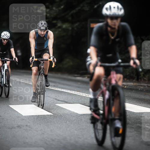 13.09.2026 - Stadtparktriathlon H.Heesch http://msf.ph/oto/10323475 13.09.2026 13:09:55 Radfahren 1232, 1248, 1273, 1314, 1325, 1349, 1367, 1382 meine-sportfotos.de