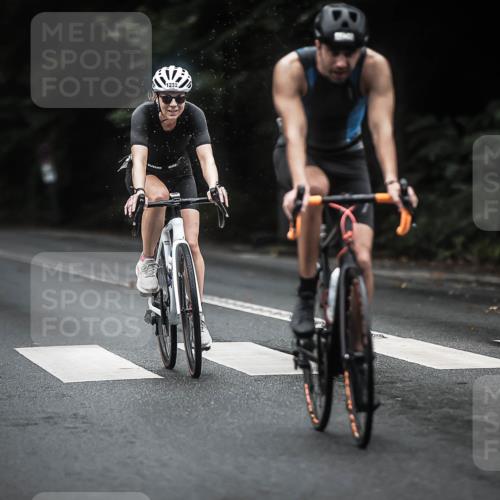 13.09.2026 - Stadtparktriathlon H.Heesch http://msf.ph/oto/10323493 13.09.2026 13:09:56 Radfahren 1232, 1248, 1314, 1325, 1349, 1367, 1382 meine-sportfotos.de