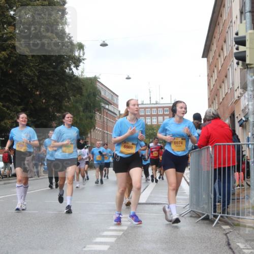13.09.2026 - Kiel Lauf Markus Tischler http://msf.ph/oto/10323538 13.09.2026 11:00:26 Fleethörn 4986, 4, 35, 6969, 6974 meine-sportfotos.de