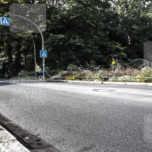 13.09.2026 - Stadtparktriathlon H.Heesch http://msf.ph/oto/10323553 13.09.2026 11:27:17 Radfahren 619, 793, 798 meine-sportfotos.de