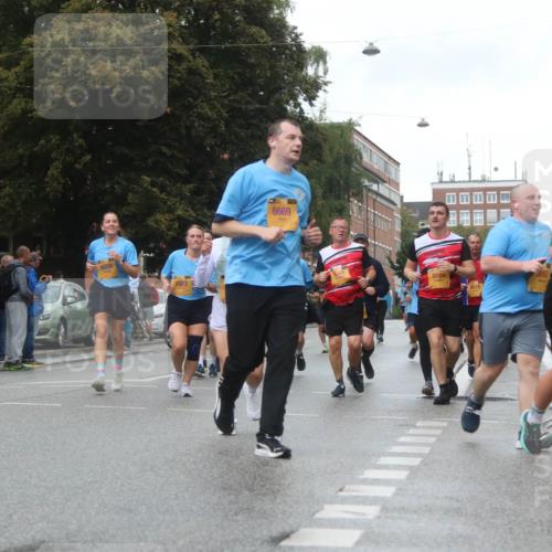13.09.2026 - Kiel Lauf Markus Tischler http://msf.ph/oto/10323580 13.09.2026 11:00:33 Fleethörn 8204, 9059, 1923, 6669, 8084, 9819 meine-sportfotos.de