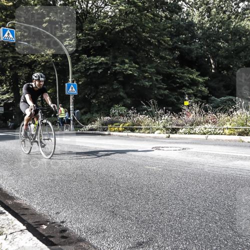 13.09.2026 - Stadtparktriathlon H.Heesch http://msf.ph/oto/10323595 13.09.2026 11:27:20 Radfahren 619, 793, 798 meine-sportfotos.de