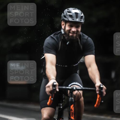 13.09.2026 - Stadtparktriathlon H.Heesch http://msf.ph/oto/10323610 13.09.2026 13:10:16 Radfahren 1229, 1255, 1262, 1375, 1395, 1396, 1405 meine-sportfotos.de