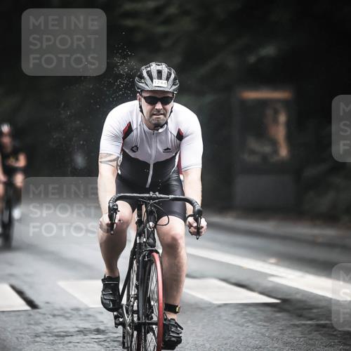 13.09.2026 - Stadtparktriathlon H.Heesch http://msf.ph/oto/10323677 13.09.2026 12:41:04 Radfahren 1160, 1166, 1191, 1205, 1241, 1244, 1308 meine-sportfotos.de