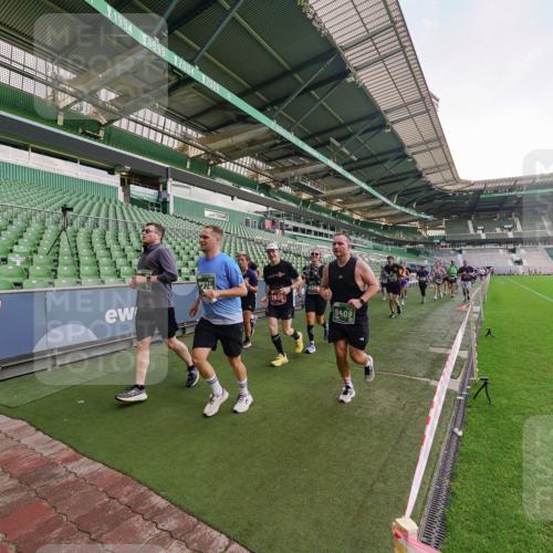 13.09.2026 - 21. swb-Marathon Bremen Michael Burmester http://msf.ph/oto/10323705 13.09.2026 13:25:48 Laufen im Stadion 202, 213, 294, 505, 530, 543, 645, 723, 815, 818, 966, 1077, 1283, 1410, 1443, 1459, 1463, 1473, 1487, 1491, 1504, 1515, 1530, 1561, 1618, 1744, 1828, 1830, 1953, 2058, 2059, 2095, 2211, 2267, 2271, 2298, 2308, 2312, 2323, 2354, 2382, 2384, 2497, 2506, 2508, 2554, 2558, 2576, 2591, 2592, 2644, 2656, 2675, 2752, 2762, 2817, 2833, 2878, 2896, 2965, 2970, 2981, 3005, 3047, 3062, 3097, 3142, 3172, 3211, 3259, 3298, 3306, 3329, 3359, 3390, 3433, 3629 meine-sportfotos.de
