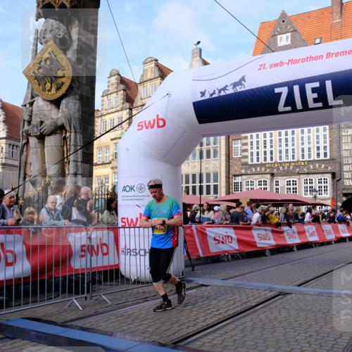 13.09.2026 - 21. swb-Marathon Bremen Tim E. http://msf.ph/oto/10323741 13.09.2026 10:59:52 Ziel 10147, 10355, 10377, 10669, 10745, 10922, 10928, 10929, 11151, 11194, 11207, 11419, 11501, 11519, 11594, 11873, 12138, 12295, 12481, 12527 meine-sportfotos.de