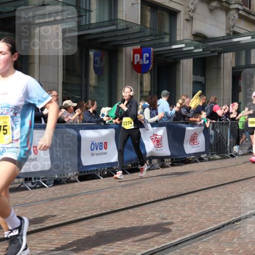 13.09.2026 - 21. swb-Marathon Bremen Strokosch-Dieckow http://msf.ph/oto/10323797 13.09.2026 10:59:59 Ziel 10144, 10677, 10758, 10801, 10810, 11016, 11045, 11126, 11129, 11524, 11525, 11547, 11587, 11588, 11589, 11623, 11907, 12105, 12106, 12123, 12190, 12274, 12291, 12352, 12394, 12530, 12531, 10175, 10236, 10355, 10669, 10691, 10867, 10928, 10929, 11054, 11056, 11071, 11089, 11158, 11159, 11160, 11194, 11250, 11259, 11419, 11427, 11445, 11453, 11501, 11528, 11637, 11803, 11879, 11904, 12123, 12138, 12238, 12239, 12242, 12243, 12274 meine-sportfotos.de