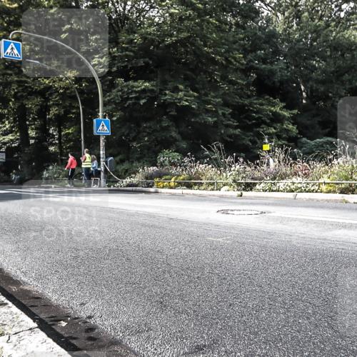 13.09.2026 - Stadtparktriathlon H.Heesch http://msf.ph/oto/10323821 13.09.2026 11:27:31 Radfahren 647, 664 meine-sportfotos.de