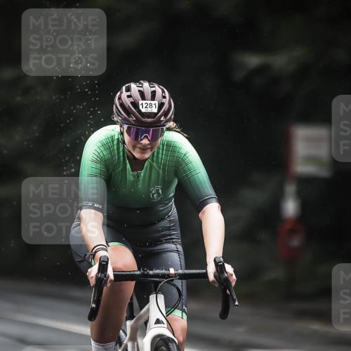 13.09.2026 - Stadtparktriathlon H.Heesch http://msf.ph/oto/10323837 13.09.2026 12:41:18 Radfahren 1281, 1300 meine-sportfotos.de