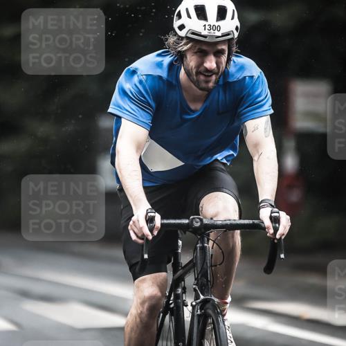 13.09.2026 - Stadtparktriathlon H.Heesch http://msf.ph/oto/10323888 13.09.2026 12:41:22 Radfahren 1131, 1143, 1224, 1235, 1281, 1300 meine-sportfotos.de