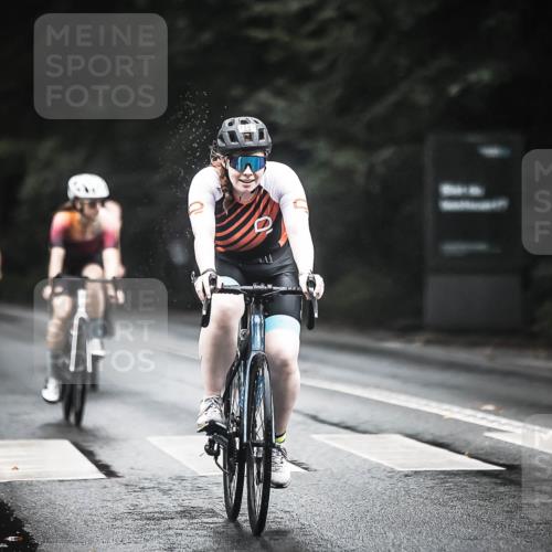 13.09.2026 - Stadtparktriathlon H.Heesch http://msf.ph/oto/10323904 13.09.2026 12:41:27 Radfahren 1093, 1099, 1131, 1143, 1224, 1235, 1300 meine-sportfotos.de