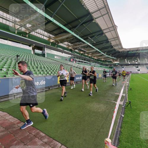 13.09.2026 - 21. swb-Marathon Bremen Michael Burmester http://msf.ph/oto/10323970 13.09.2026 13:26:17 Laufen im Stadion 202, 213, 294, 364, 390, 505, 530, 543, 645, 815, 818, 833, 966, 1077, 1283, 1410, 1443, 1459, 1473, 1487, 1504, 1515, 1530, 1561, 1618, 1700, 1744, 1828, 1830, 1953, 2058, 2059, 2271, 2273, 2298, 2308, 2309, 2354, 2382, 2384, 2388, 2404, 2428, 2506, 2508, 2542, 2558, 2576, 2582, 2591, 2592, 2656, 2675, 2748, 2752, 2762, 2817, 2833, 2878, 2896, 2965, 2970, 2981, 3005, 3047, 3050, 3062, 3084, 3097, 3142, 3172, 3211, 3259, 3329, 3359, 3390, 3433, 3540, 3629 meine-sportfotos.de