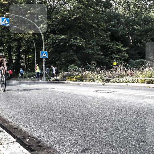 13.09.2026 - Stadtparktriathlon H.Heesch http://msf.ph/oto/10323980 13.09.2026 11:27:40 Radfahren 597, 612, 721 meine-sportfotos.de