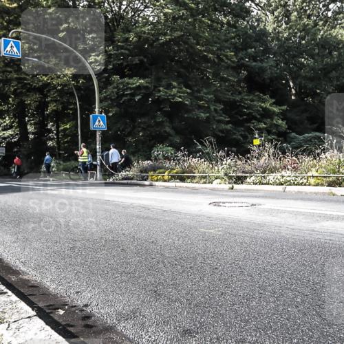 13.09.2026 - Stadtparktriathlon H.Heesch http://msf.ph/oto/10324014 13.09.2026 11:27:42 Radfahren 709, 721, 808, 817 meine-sportfotos.de