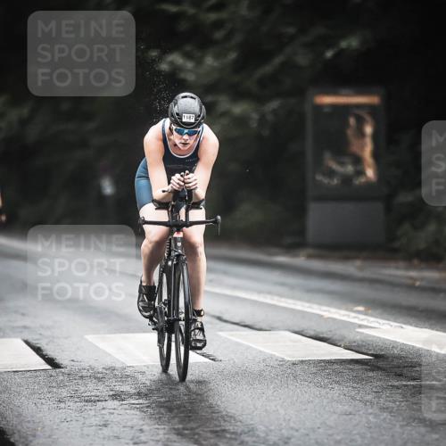 13.09.2026 - Stadtparktriathlon H.Heesch http://msf.ph/oto/10324015 13.09.2026 12:41:34 Radfahren 1086, 1093, 1099, 1131, 1187, 1224, 1235, 1249 meine-sportfotos.de