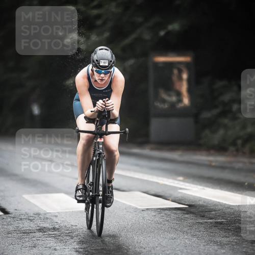 13.09.2026 - Stadtparktriathlon H.Heesch http://msf.ph/oto/10324021 13.09.2026 12:41:34 Radfahren 1086, 1093, 1099, 1131, 1187, 1224, 1235, 1249 meine-sportfotos.de