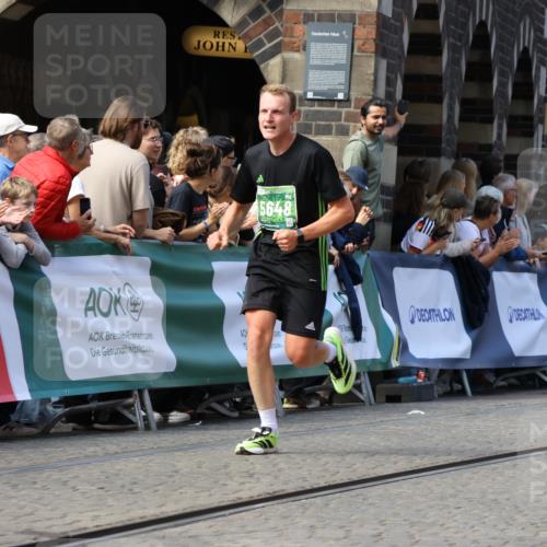 13.09.2026 - 21. swb-Marathon Bremen Strokosch-Dieckow http://msf.ph/oto/10324022 13.09.2026 13:10:36 Ziel 604, 957, 1277, 3959, 5532, 8033, 8064, 8709, 384, 1385, 1498, 1554, 2347, 4023, 5066, 5152, 5155, 5168, 5314, 5387, 5648, 7115, 7136, 9659, 13248 meine-sportfotos.de