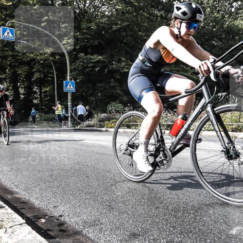 13.09.2026 - Stadtparktriathlon H.Heesch http://msf.ph/oto/10324037 13.09.2026 11:27:44 Radfahren 709, 721, 808, 817 meine-sportfotos.de