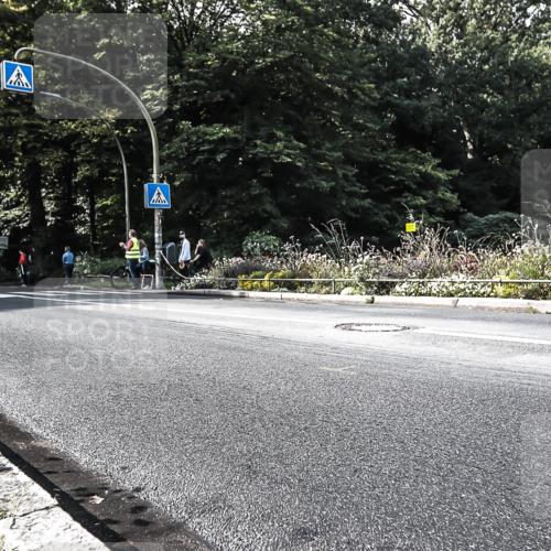 13.09.2026 - Stadtparktriathlon H.Heesch http://msf.ph/oto/10324057 13.09.2026 11:27:46 Radfahren 709, 769, 786, 808, 817 meine-sportfotos.de