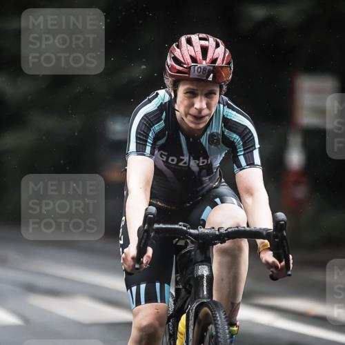 13.09.2026 - Stadtparktriathlon H.Heesch http://msf.ph/oto/10324074 13.09.2026 12:41:37 Radfahren 1085, 1086, 1094, 1187, 1243, 1249, 1264 meine-sportfotos.de