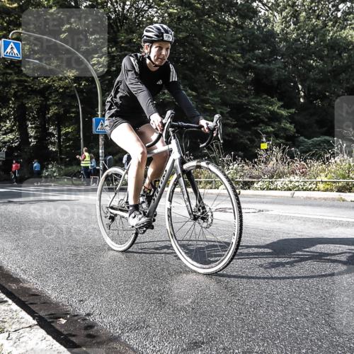 13.09.2026 - Stadtparktriathlon H.Heesch http://msf.ph/oto/10324075 13.09.2026 11:27:47 Radfahren 709, 754, 769, 786, 808, 817 meine-sportfotos.de