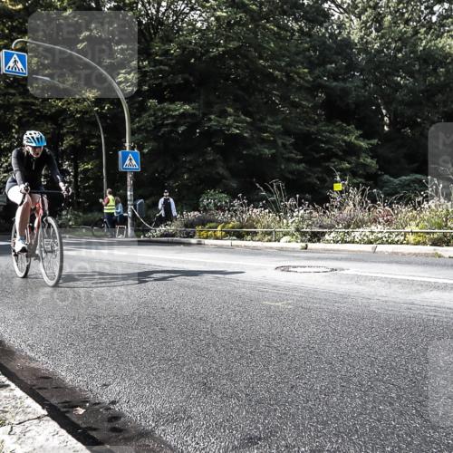 13.09.2026 - Stadtparktriathlon H.Heesch http://msf.ph/oto/10324082 13.09.2026 11:27:48 Radfahren 702, 754, 769, 786, 808, 817 meine-sportfotos.de