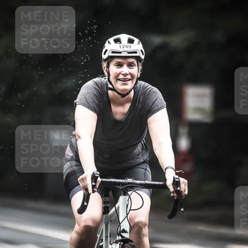 13.09.2026 - Stadtparktriathlon H.Heesch http://msf.ph/oto/10324102 13.09.2026 12:41:39 Radfahren 1058, 1085, 1086, 1094, 1187, 1243, 1249, 1264 meine-sportfotos.de