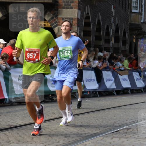 13.09.2026 - 21. swb-Marathon Bremen Strokosch-Dieckow http://msf.ph/oto/10324106 13.09.2026 13:10:38 Ziel 604, 640, 957, 1277, 3959, 5532, 8033, 8064, 8709, 384, 1385, 1498, 2347, 4023, 5066, 5155, 5168, 5314, 5387, 5648, 7115, 7136, 9659, 13248 meine-sportfotos.de