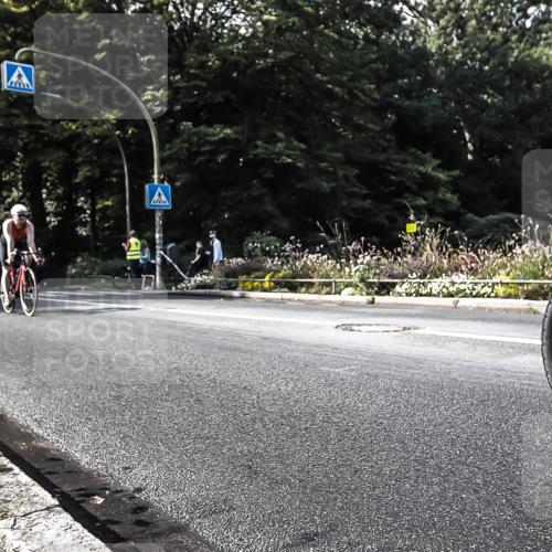13.09.2026 - Stadtparktriathlon H.Heesch http://msf.ph/oto/10324112 13.09.2026 11:27:50 Radfahren 641, 702, 716, 754, 769, 786 meine-sportfotos.de