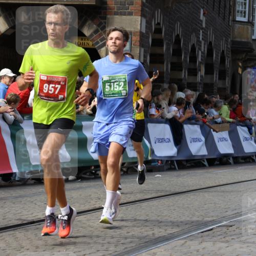 13.09.2026 - 21. swb-Marathon Bremen Strokosch-Dieckow http://msf.ph/oto/10324119 13.09.2026 13:10:38 Ziel 604, 640, 957, 1277, 3959, 5532, 8033, 8064, 8709, 384, 1385, 1498, 2347, 4023, 5066, 5155, 5168, 5314, 5387, 5648, 7115, 7136, 9659, 13248 meine-sportfotos.de