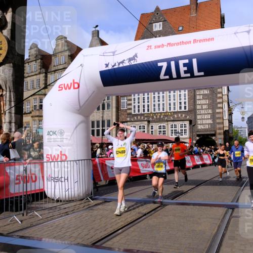 13.09.2026 - 21. swb-Marathon Bremen Tim E. http://msf.ph/oto/10324150 13.09.2026 11:00:04 Ziel 10236, 10355, 10669, 10691, 10928, 10929, 11054, 11056, 11089, 11194, 11419, 11427, 11501, 11637, 11803, 11904, 12138, 12238, 12239, 12242, 12243, 12388, 12480, 12527 meine-sportfotos.de