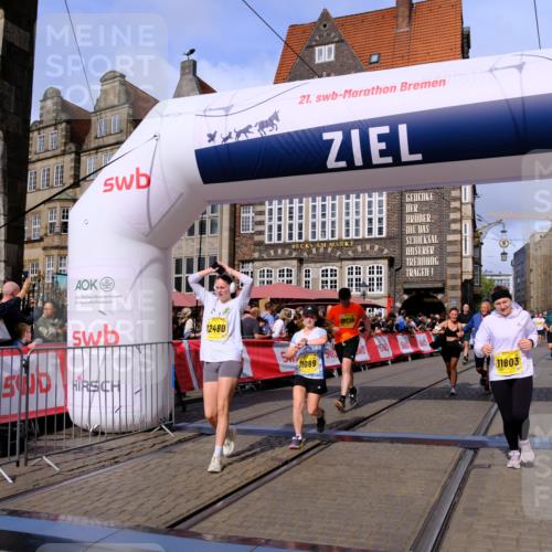 13.09.2026 - 21. swb-Marathon Bremen Tim E. http://msf.ph/oto/10324171 13.09.2026 11:00:04 Ziel 10236, 10355, 10669, 10691, 10928, 10929, 11054, 11056, 11089, 11194, 11419, 11427, 11501, 11637, 11803, 11904, 12138, 12238, 12239, 12242, 12243, 12388, 12480, 12527 meine-sportfotos.de