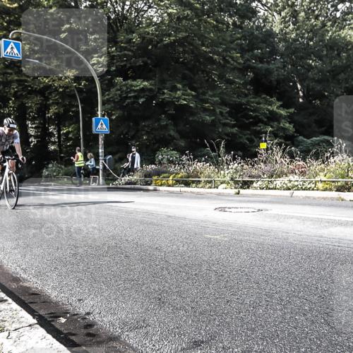 13.09.2026 - Stadtparktriathlon H.Heesch http://msf.ph/oto/10324212 13.09.2026 11:27:56 Radfahren 633, 706, 716, 731 meine-sportfotos.de