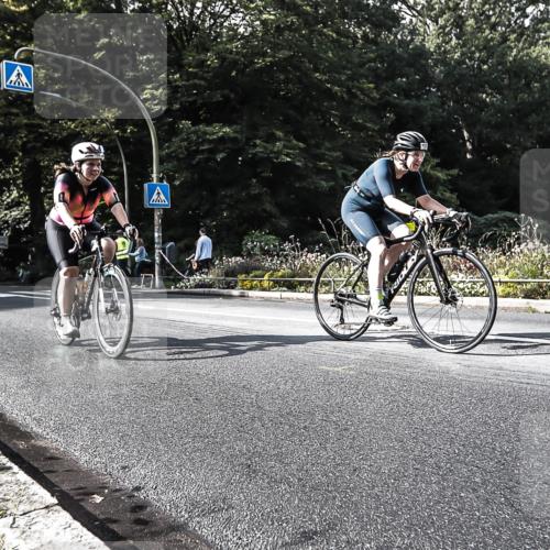 13.09.2026 - Stadtparktriathlon H.Heesch http://msf.ph/oto/10324260 13.09.2026 11:28:00 Radfahren 633, 713, 796 meine-sportfotos.de