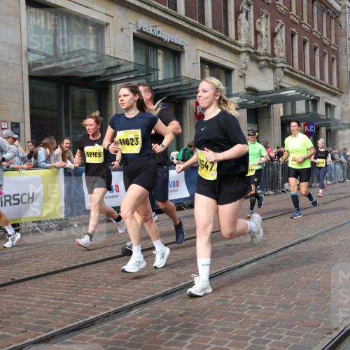 13.09.2026 - 21. swb-Marathon Bremen Strokosch-Dieckow http://msf.ph/oto/10324313 13.09.2026 11:00:14 Ziel 10144, 10263, 10272, 10275, 10306, 10369, 10677, 10801, 11045, 11126, 11129, 11162, 11180, 11343, 11475, 11556, 11687, 11708, 11769, 11838, 12018, 12105, 12106, 12291, 12394, 12430, 12530, 12531, 10144, 10175, 10758, 10810, 10867, 11016, 11071, 11158, 11159, 11160, 11250, 11259, 11427, 11445, 11453, 11524, 11525, 11528, 11547, 11587, 11588, 11589, 11623, 11637, 11879, 11907, 12123, 12190, 12238, 12239, 12274, 12352 meine-sportfotos.de
