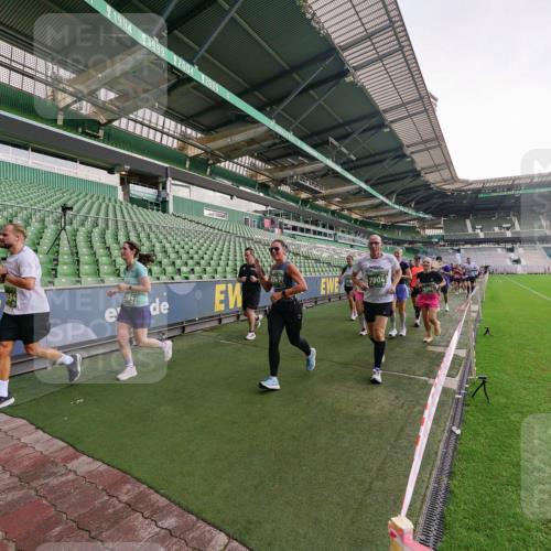 13.09.2026 - 21. swb-Marathon Bremen Michael Burmester http://msf.ph/oto/10324326 13.09.2026 13:27:07 Laufen im Stadion 186, 202, 357, 364, 390, 530, 597, 645, 726, 833, 888, 1077, 1283, 1412, 1473, 1487, 1530, 1608, 1618, 1700, 1744, 1769, 1828, 1961, 1984, 2236, 2273, 2298, 2309, 2382, 2384, 2388, 2404, 2428, 2502, 2507, 2508, 2542, 2558, 2576, 2582, 2592, 2656, 2675, 2725, 2748, 2817, 2875, 2876, 2923, 2965, 2970, 3045, 3047, 3050, 3062, 3073, 3084, 3097, 3172, 3184, 3219, 3359, 3433, 3540, 3592, 3629, 3756, 3885, 3907, 3978, 4457, 4660 meine-sportfotos.de