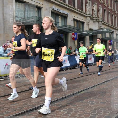 13.09.2026 - 21. swb-Marathon Bremen Strokosch-Dieckow http://msf.ph/oto/10324330 13.09.2026 11:00:14 Ziel 10144, 10263, 10272, 10275, 10306, 10369, 10677, 10801, 11045, 11126, 11129, 11162, 11180, 11343, 11475, 11556, 11687, 11708, 11769, 11838, 12018, 12105, 12106, 12291, 12394, 12430, 12530, 12531, 10144, 10175, 10758, 10810, 10867, 11016, 11071, 11158, 11159, 11160, 11250, 11259, 11427, 11445, 11453, 11524, 11525, 11528, 11547, 11587, 11588, 11589, 11623, 11637, 11879, 11907, 12123, 12190, 12238, 12239, 12274, 12352 meine-sportfotos.de