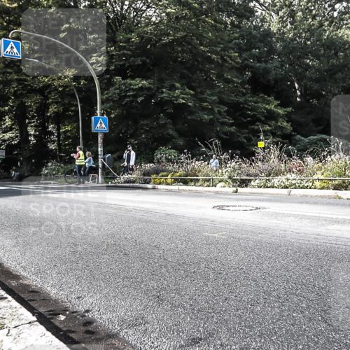 13.09.2026 - Stadtparktriathlon H.Heesch http://msf.ph/oto/10324343 13.09.2026 11:28:06 Radfahren 602, 760 meine-sportfotos.de
