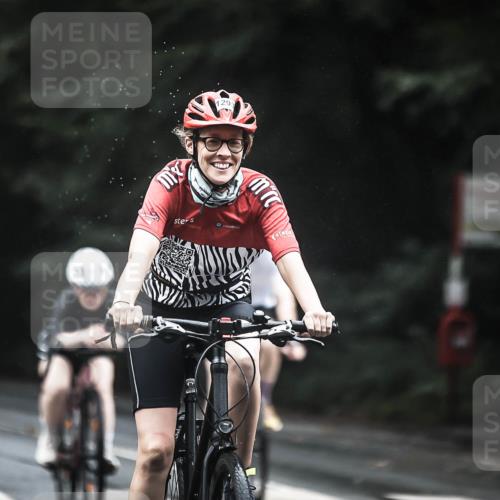 13.09.2026 - Stadtparktriathlon H.Heesch http://msf.ph/oto/10324372 13.09.2026 12:42:05 Radfahren 1089, 1107, 1161, 1184, 1196, 1210, 1276, 1284, 1287, 1292, 1293 meine-sportfotos.de