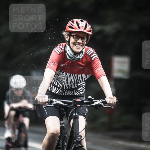 13.09.2026 - Stadtparktriathlon H.Heesch http://msf.ph/oto/10324382 13.09.2026 12:42:05 Radfahren 1089, 1107, 1161, 1184, 1196, 1210, 1276, 1284, 1287, 1292, 1293 meine-sportfotos.de