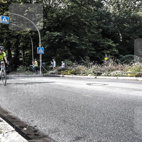 13.09.2026 - Stadtparktriathlon H.Heesch http://msf.ph/oto/10324416 13.09.2026 11:28:12 Radfahren 602, 668, 720 meine-sportfotos.de