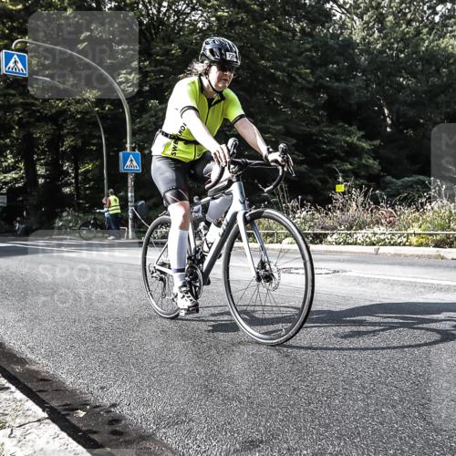 13.09.2026 - Stadtparktriathlon H.Heesch http://msf.ph/oto/10324427 13.09.2026 11:28:13 Radfahren 635, 668, 720 meine-sportfotos.de