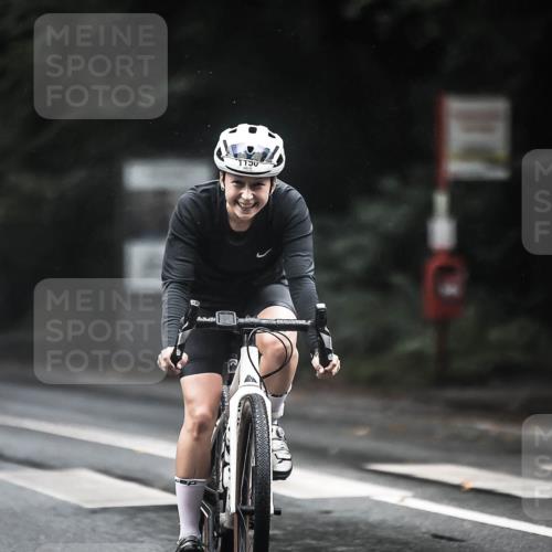 13.09.2026 - Stadtparktriathlon H.Heesch http://msf.ph/oto/10324440 13.09.2026 12:42:16 Radfahren 1150, 1168, 1177, 1288 meine-sportfotos.de