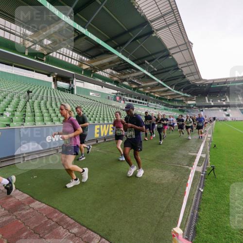 13.09.2026 - 21. swb-Marathon Bremen Michael Burmester http://msf.ph/oto/10324457 13.09.2026 13:27:18 Laufen im Stadion 111, 186, 202, 357, 364, 390, 478, 597, 726, 829, 833, 888, 925, 1077, 1283, 1412, 1473, 1496, 1530, 1608, 1618, 1700, 1769, 1958, 1961, 1984, 2236, 2273, 2309, 2382, 2384, 2388, 2404, 2428, 2502, 2507, 2508, 2542, 2558, 2576, 2582, 2592, 2656, 2675, 2725, 2748, 2817, 2875, 2876, 2923, 2965, 2970, 3045, 3047, 3050, 3062, 3073, 3084, 3172, 3184, 3219, 3359, 3433, 3540, 3592, 3629, 3756, 3885, 3907, 3978, 4457, 4660 meine-sportfotos.de