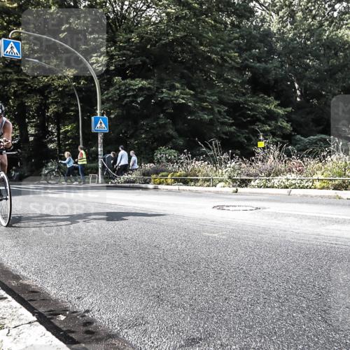 13.09.2026 - Stadtparktriathlon H.Heesch http://msf.ph/oto/10324470 13.09.2026 11:28:15 Radfahren 630, 635, 670, 720, 733 meine-sportfotos.de