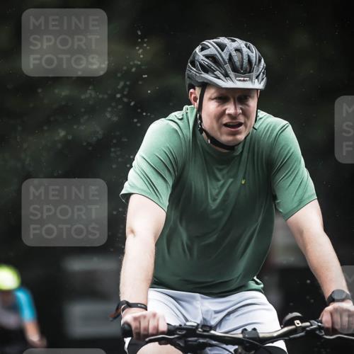 13.09.2026 - Stadtparktriathlon H.Heesch http://msf.ph/oto/10324482 13.09.2026 12:42:18 Radfahren 1150, 1168, 1177, 1288 meine-sportfotos.de