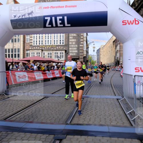 13.09.2026 - 21. swb-Marathon Bremen Tim E. http://msf.ph/oto/10324483 13.09.2026 11:00:16 Ziel 10175, 10236, 10691, 10758, 10867, 11054, 11056, 11071, 11089, 11158, 11159, 11160, 11250, 11259, 11427, 11445, 11453, 11524, 11525, 11528, 11587, 11588, 11589, 11637, 11803, 11879, 11904, 11907, 12123, 12238, 12239, 12242, 12243, 12274, 12388 meine-sportfotos.de